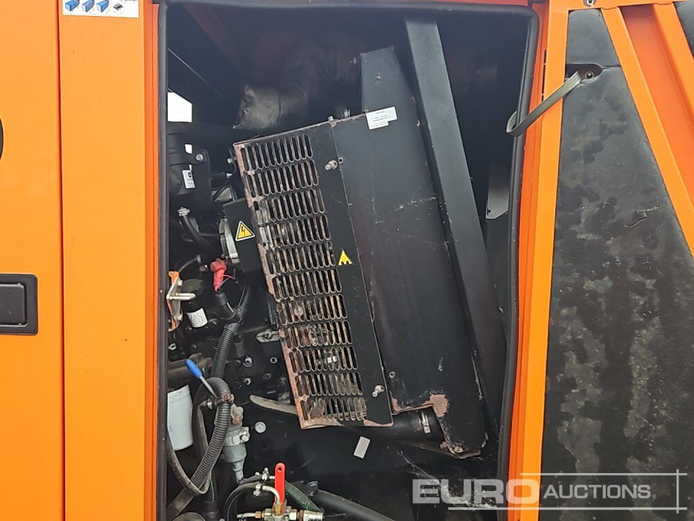 Gruppo elettrogeno 2016 SDMO R110C3: foto 18