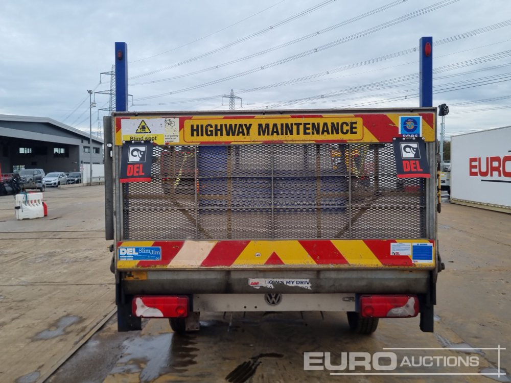 2016 Volkswagen Crafter CR35 - Furgone con cassone fisso: foto 4 2016 Volkswagen Crafter CR35 - Furgone con cassone fisso: foto 4