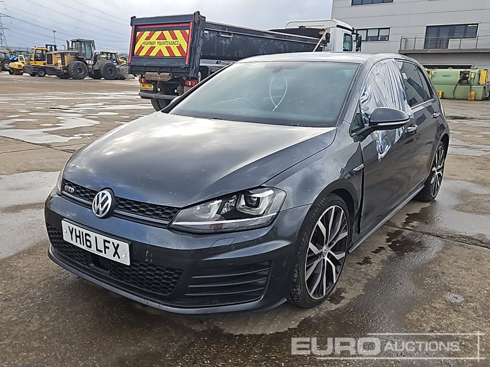 2016 Volkswagen Golf - Autovettura: foto 1 2016 Volkswagen Golf - Autovettura: foto 1