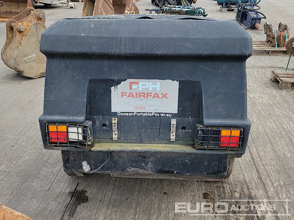 2017 Doosan 741+ - Compressore d'aria: foto 4 2017 Doosan 741+ - Compressore d'aria: foto 4