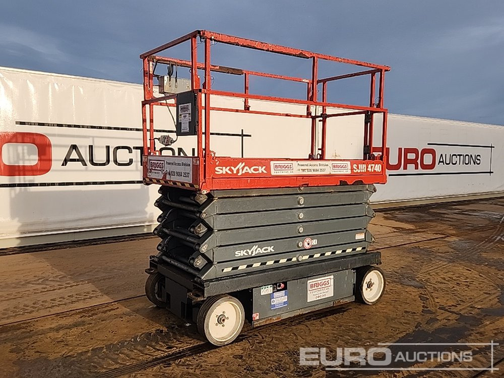 2017 SkyJack SJ4740 - Piattaforma aerea: foto 1 2017 SkyJack SJ4740 - Piattaforma aerea: foto 1