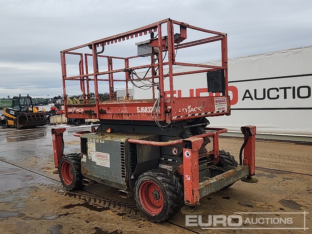 2017 SkyJack SJ6832RT - Piattaforma aerea: foto 3 2017 SkyJack SJ6832RT - Piattaforma aerea: foto 3