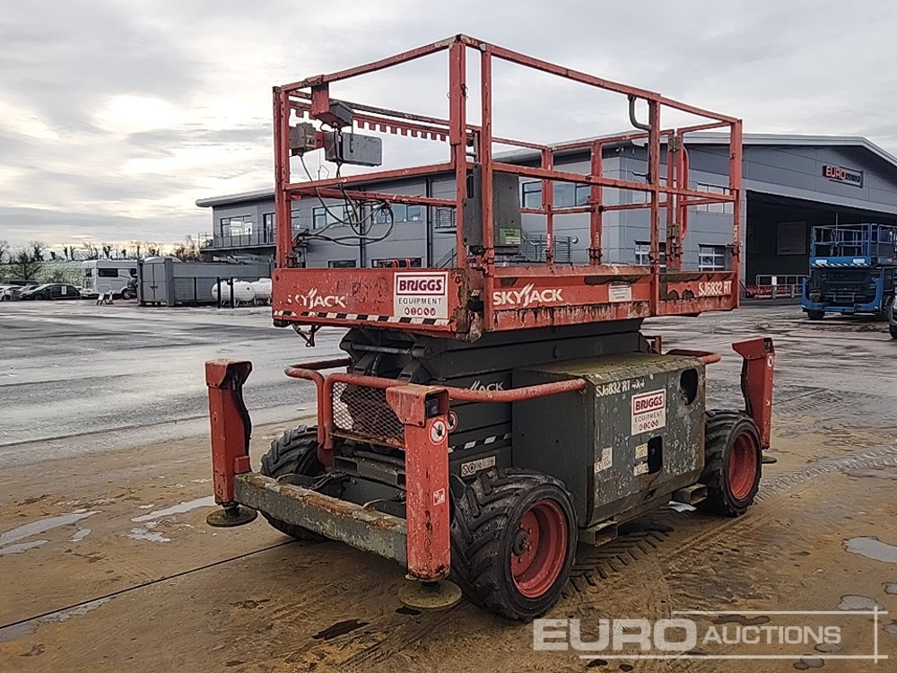 2017 SkyJack SJ6832RT - Piattaforma aerea: foto 5 2017 SkyJack SJ6832RT - Piattaforma aerea: foto 5