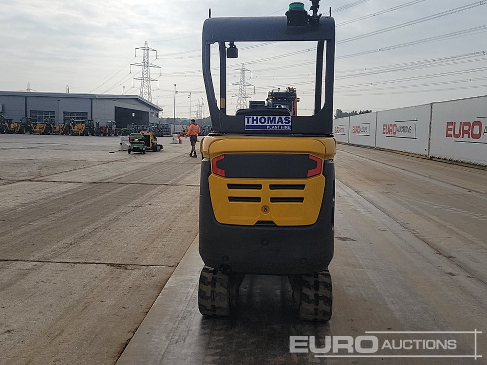 2017 Volvo EC15D - Miniescavatore: foto 3 2017 Volvo EC15D - Miniescavatore: foto 3