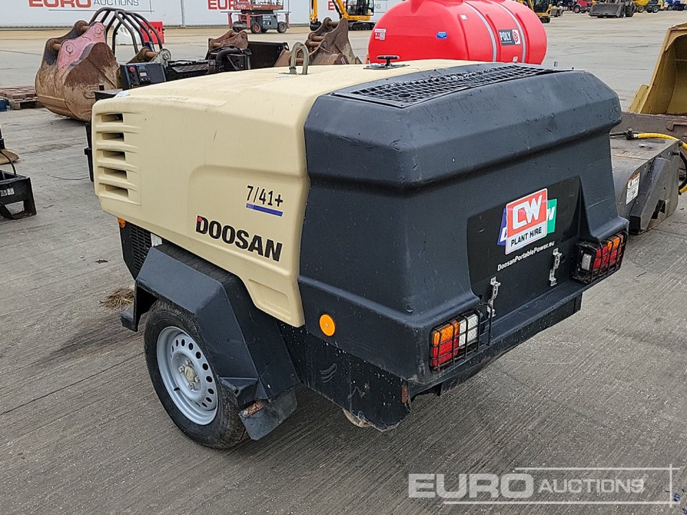 2018 Doosan 741 - Compressore d'aria: foto 3 2018 Doosan 741 - Compressore d'aria: foto 3