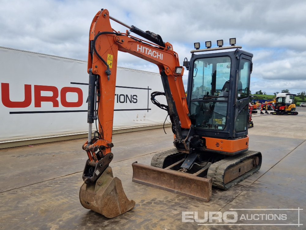 2018 Hitachi ZX33U-5A CLR - Miniescavatore: foto 1 2018 Hitachi ZX33U-5A CLR - Miniescavatore: foto 1