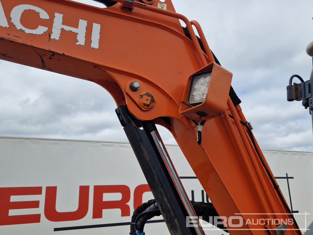 Miniescavatore 2018 Hitachi ZX33U-5A CLR: foto 15