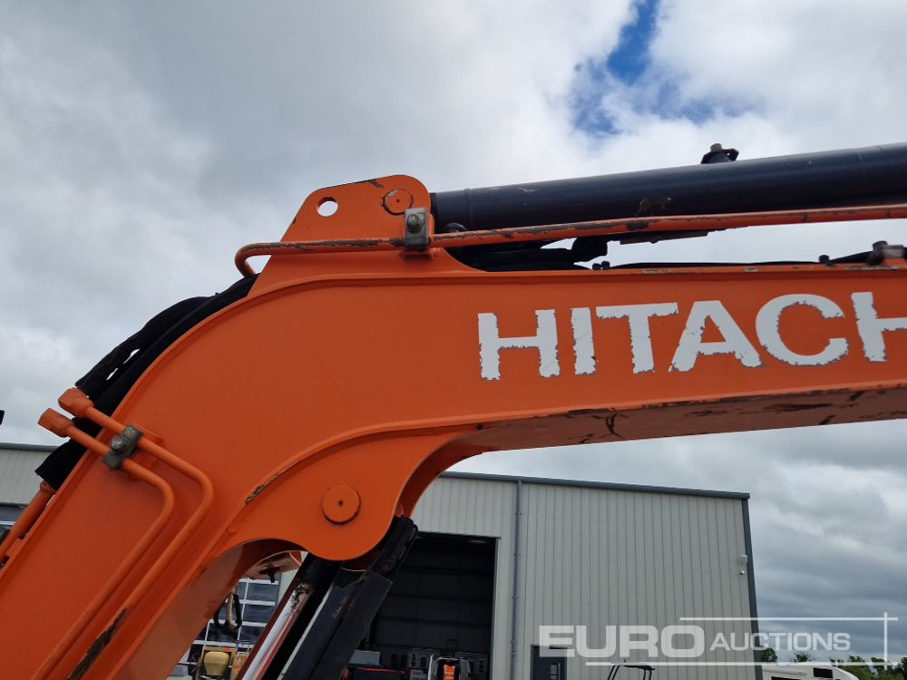 Miniescavatore 2018 Hitachi ZX33U-5A CLR: foto 32