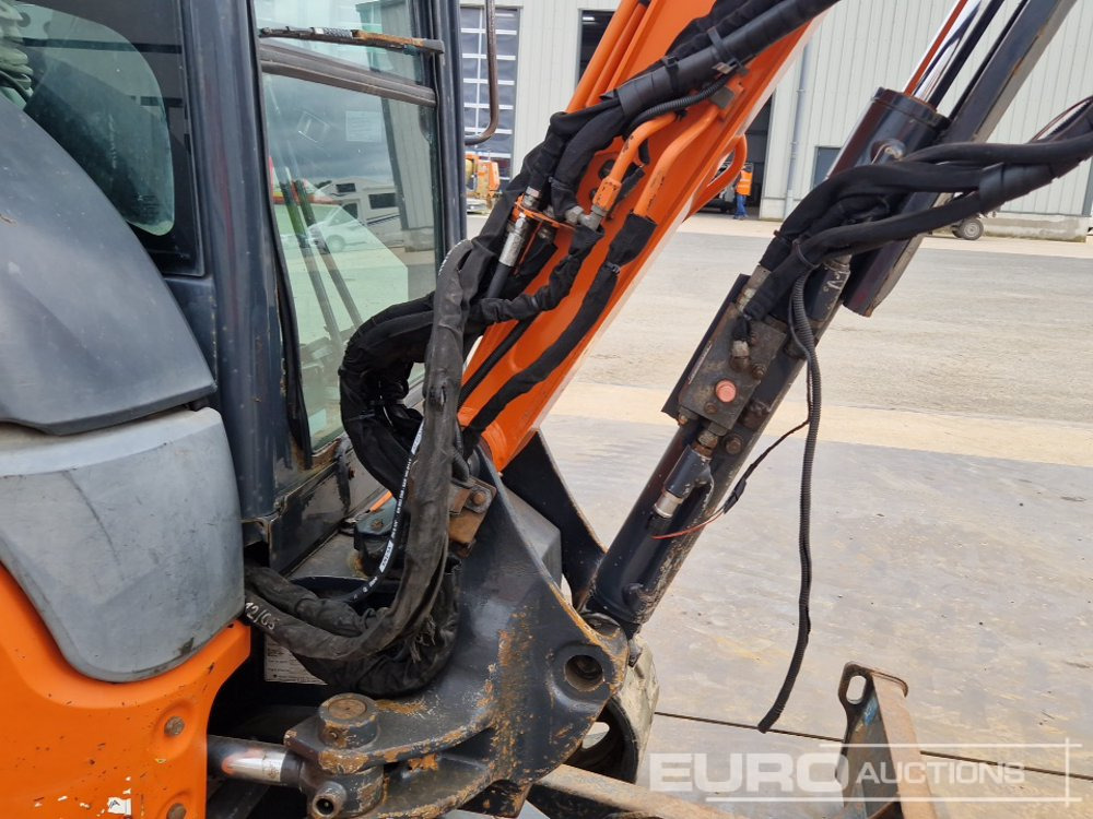 Miniescavatore 2018 Hitachi ZX33U-5A CLR: foto 30