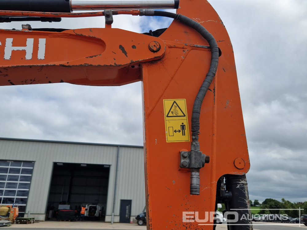 Miniescavatore 2018 Hitachi ZX33U-5A CLR: foto 35