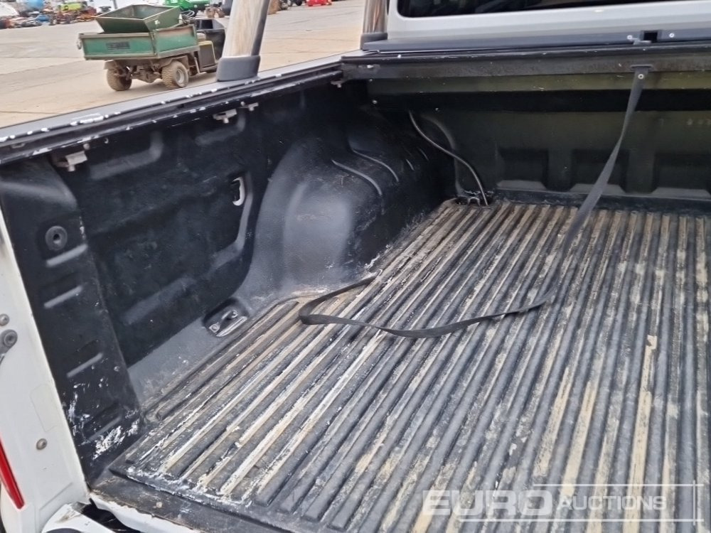 Pick-up 2018 Volkswagen Amarok: foto 15