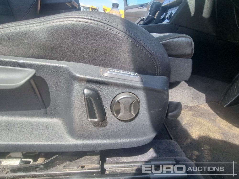 Autovettura 2018 Volkswagen Passat: foto 23