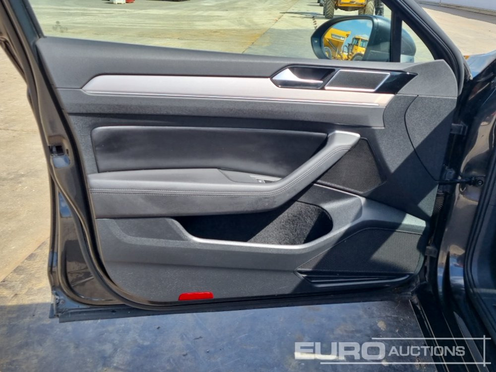 Autovettura 2018 Volkswagen Passat: foto 13