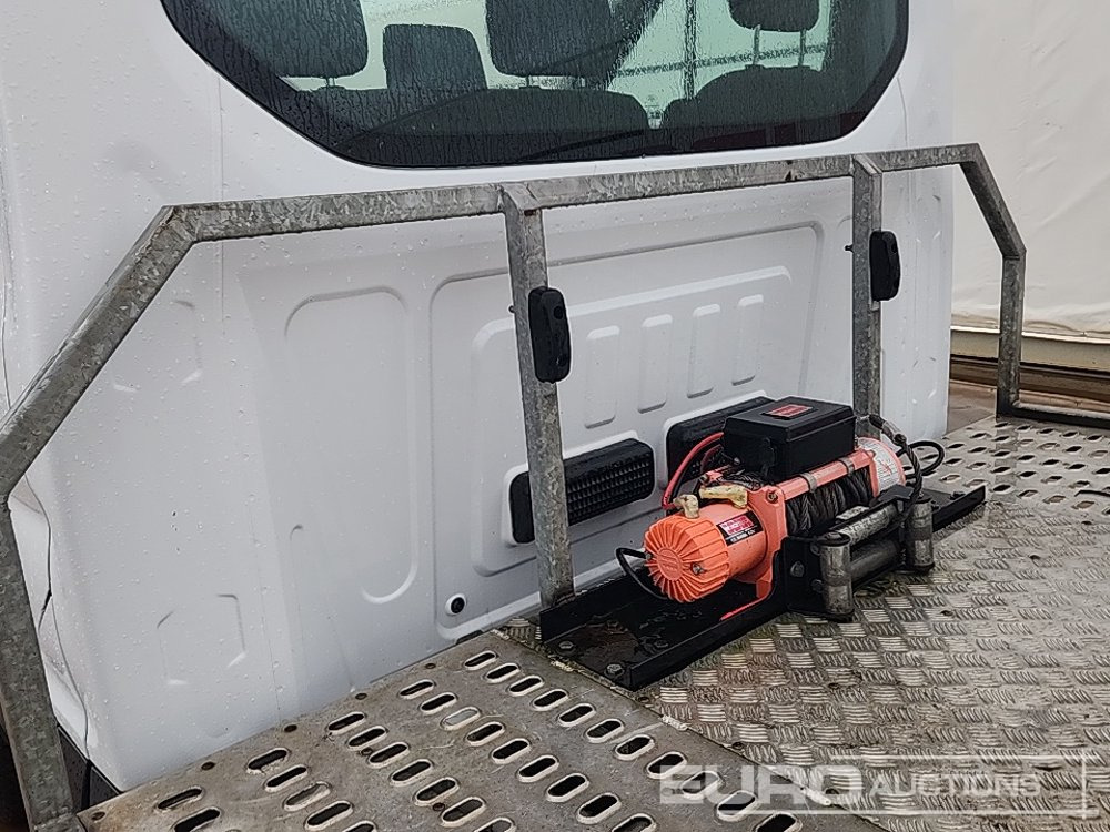 Furgone con cassone fisso 2019 Ford Transit 350: foto 14 Furgone con cassone fisso 2019 Ford Transit 350: foto 14
