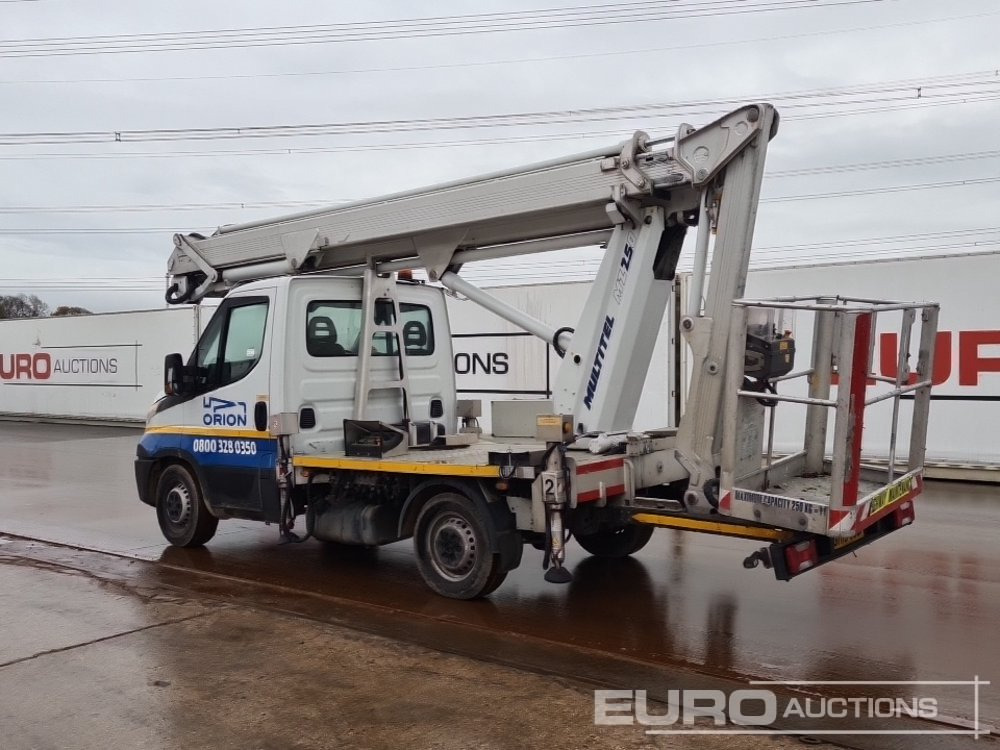 2019 Iveco 6 Speed Access Platform Van, Stabilsers, Multitel MZ250 Articulated Telescopic Boomlift, (Damaged Boom) (Reg. Docs. Available) - Pulmino: foto 3 2019 Iveco 6 Speed Access Platform Van, Stabilsers, Multitel MZ250 Articulated Telescopic Boomlift, (Damaged Boom) (Reg. Docs. Available) - Pulmino: foto 3