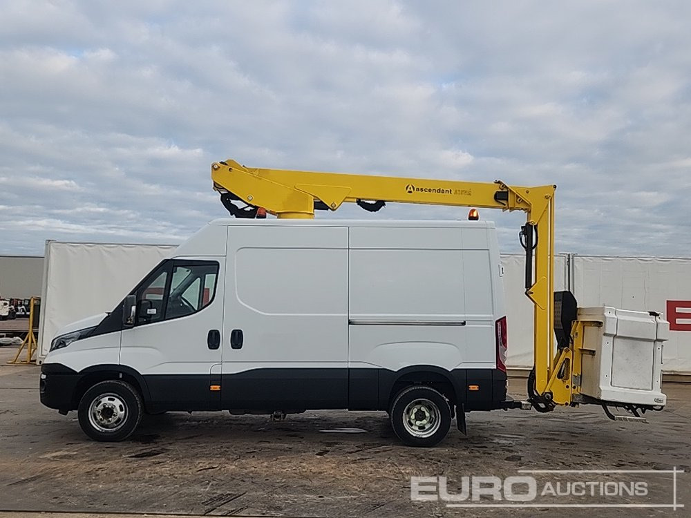 2019 Iveco Daily 50C15 - Piattaforma autocarrata: foto 2 2019 Iveco Daily 50C15 - Piattaforma autocarrata: foto 2