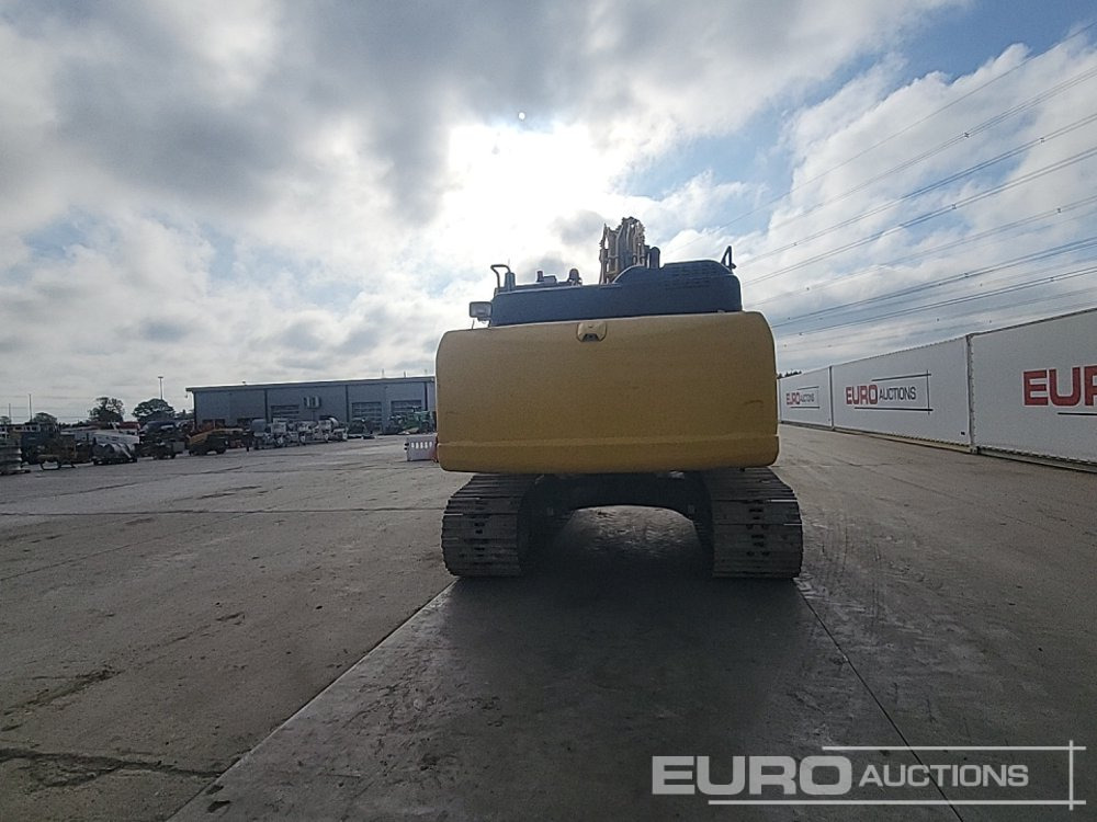 2019 Komatsu HB215LC-3 - Escavatore cingolato: foto 4 2019 Komatsu HB215LC-3 - Escavatore cingolato: foto 4