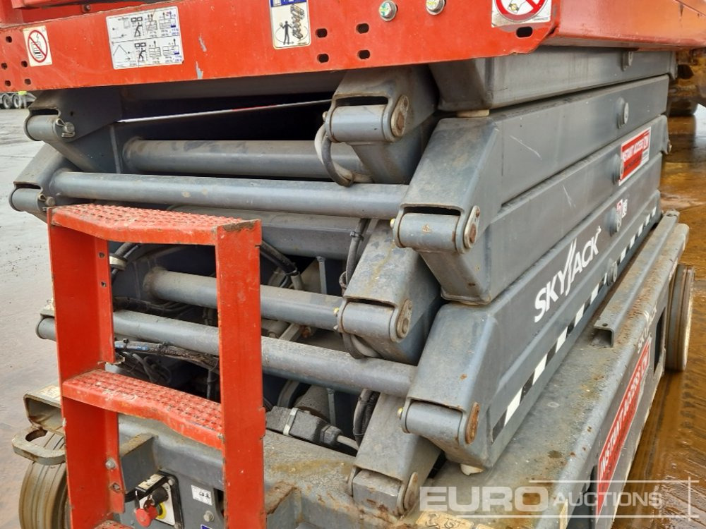 Piattaforma aerea 2020 SkyJack SJ4732
SJ16: foto 16