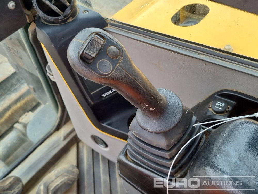 Miniescavatore 2021 Volvo ECR88D: foto 50