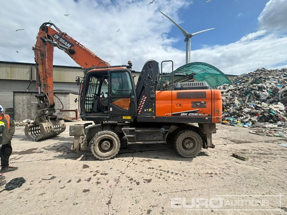 2023 Doosan DX250WMH-7 - Escavatore gommato: foto 1 2023 Doosan DX250WMH-7 - Escavatore gommato: foto 1