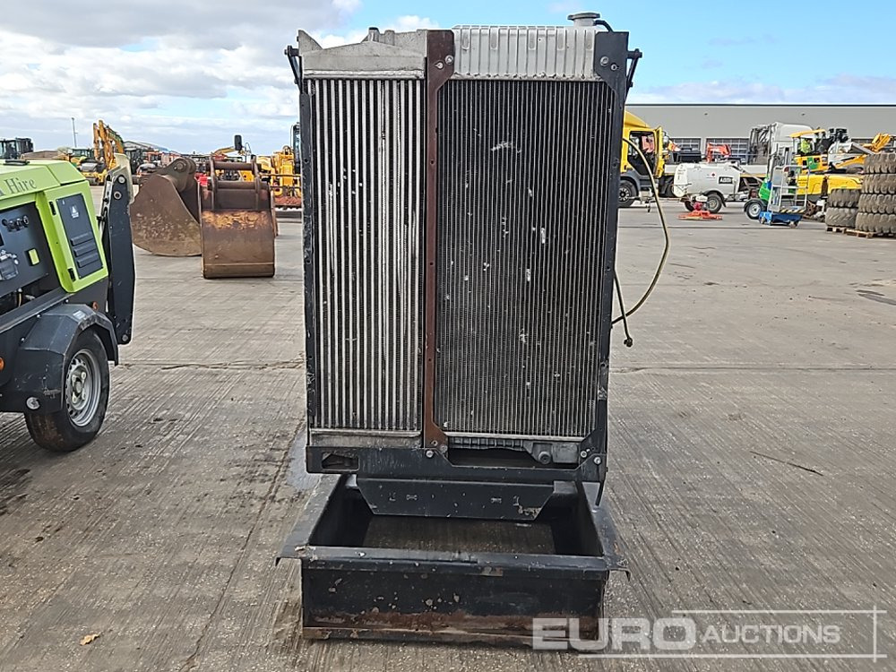 300kVA Generator, Perkins Engine - Gruppo elettrogeno: foto 4 300kVA Generator, Perkins Engine - Gruppo elettrogeno: foto 4