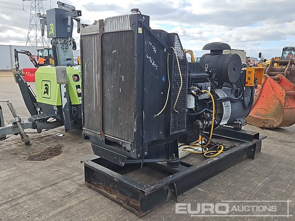 300kVA Generator, Perkins Engine - Gruppo elettrogeno: foto 5 300kVA Generator, Perkins Engine - Gruppo elettrogeno: foto 5