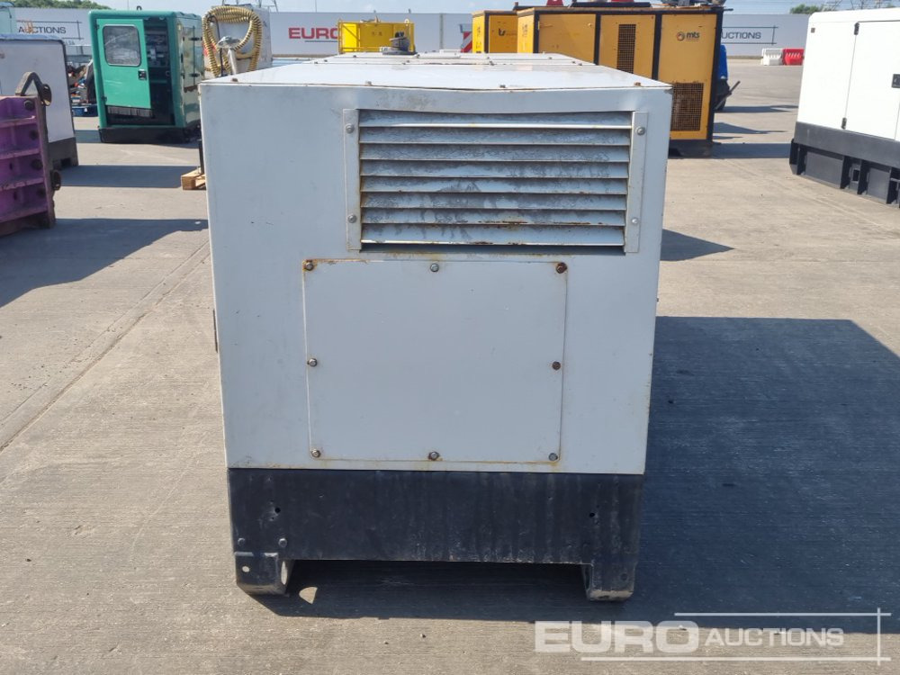 70kVA Generator, Perkins Engine - Gruppo elettrogeno: foto 4 70kVA Generator, Perkins Engine - Gruppo elettrogeno: foto 4