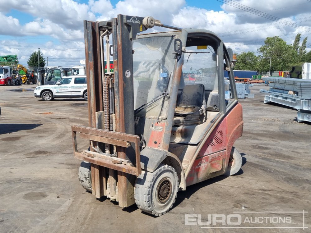2010 Linde H25D-01 - Altra macchina: foto 1 2010 Linde H25D-01 - Altra macchina: foto 1