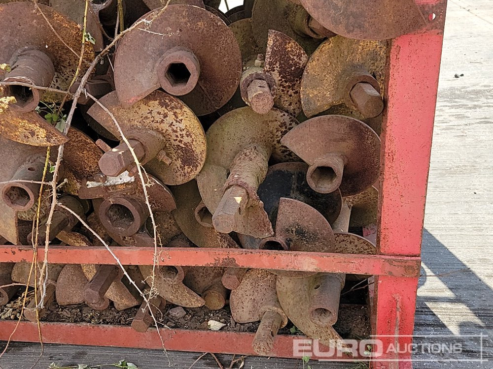 Attrezzatura per Escavatore Stillage of 11" Auger Flights: foto 16