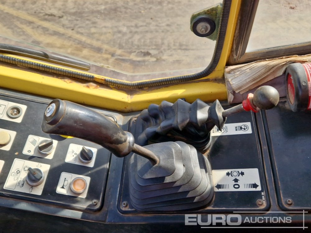 Rullo Bomag BW211D-3: foto 29