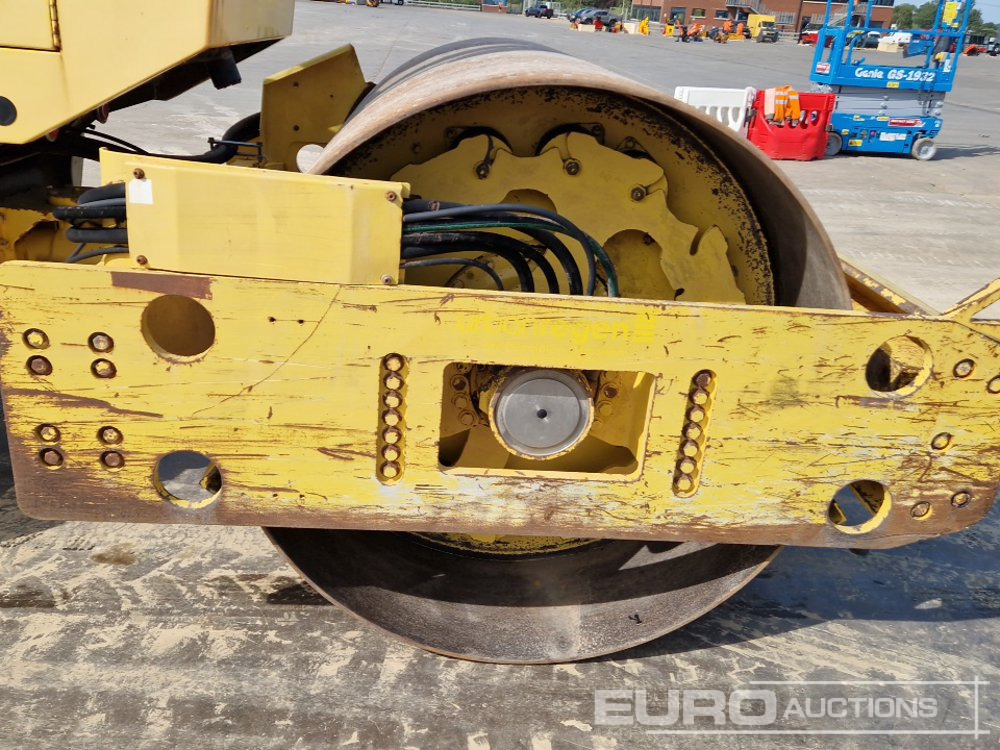 Rullo Bomag BW211D-3: foto 14