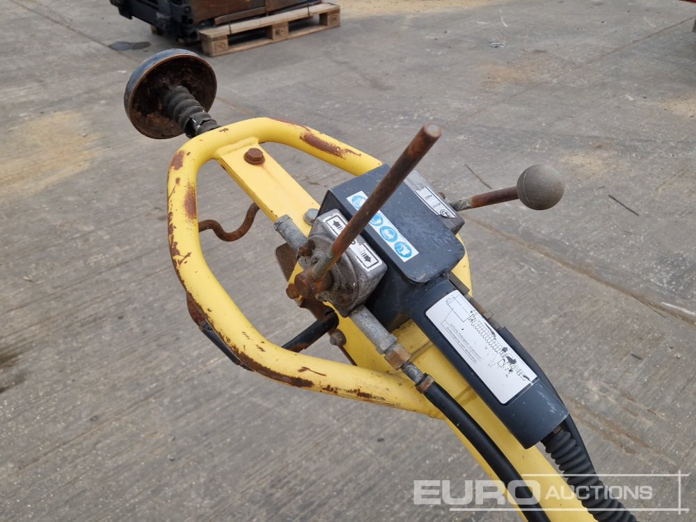 Asfaltatrice Bomag Double Drum Vibrating Pedestrian Roller: foto 16