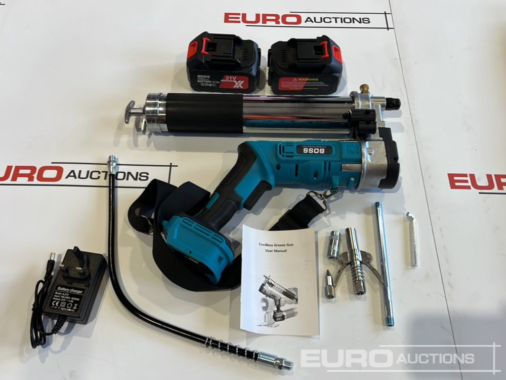 Attrezzatura da costruzione Boss 21 Volt Lithium Battery Cordless Grease Gun, 2 Batteries, Charger, Case, Shoulder Strap, Extension Pieces and Fittings: foto 12