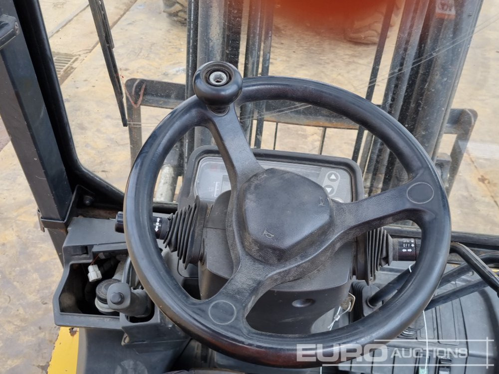 Carrello elevatore CAT GP25NT: foto 19
