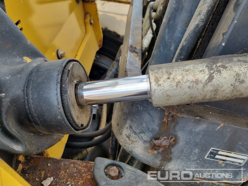 Carrello elevatore CAT GP25NT: foto 16