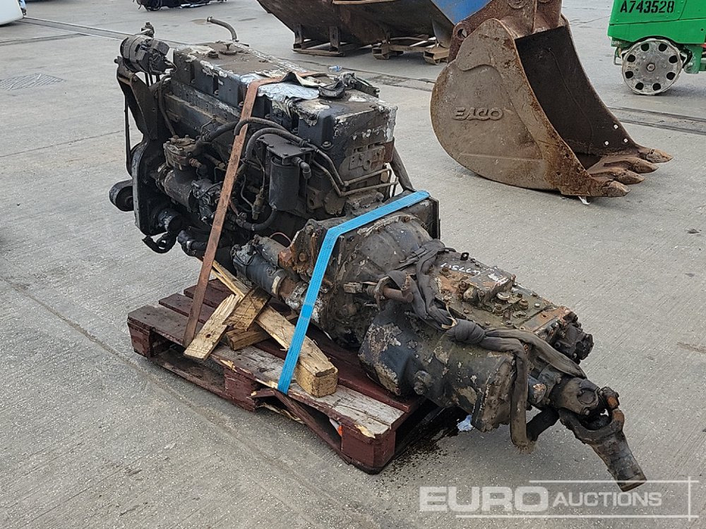 Cummins 6 Cylinder Engine, Gearbox - Motore: foto 3 Cummins 6 Cylinder Engine, Gearbox - Motore: foto 3