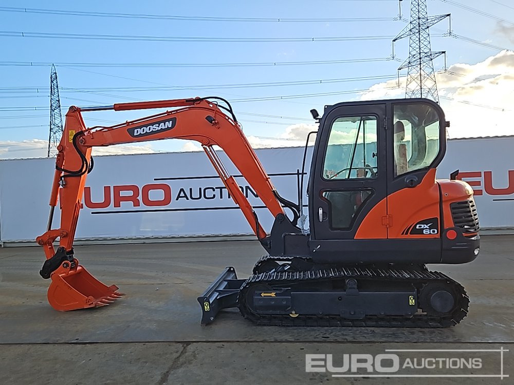 Doosan DX60 - Miniescavatore: foto 2 Doosan DX60 - Miniescavatore: foto 2