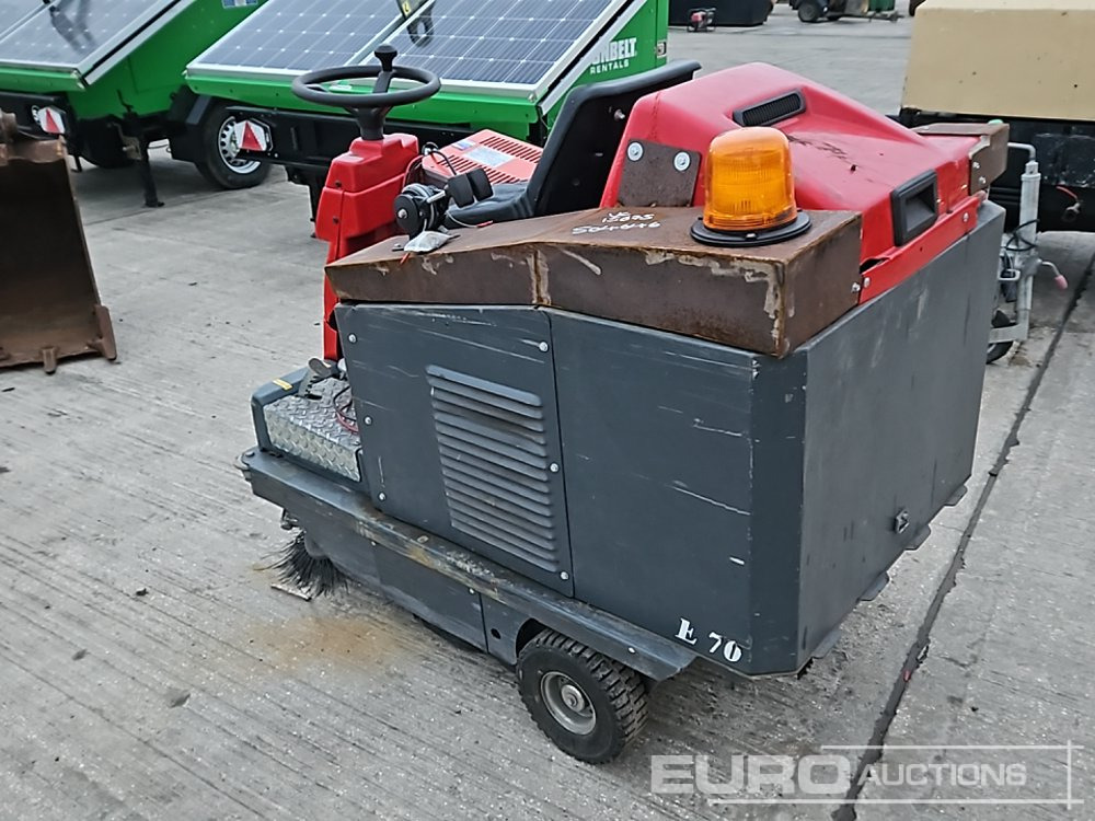 Electric Ride on Floor Sweeper, Charger - Golf cart: foto 3 Electric Ride on Floor Sweeper, Charger - Golf cart: foto 3