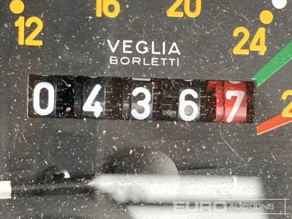 Trattore Fiat 90-90DT: foto 36 Trattore Fiat 90-90DT: foto 36