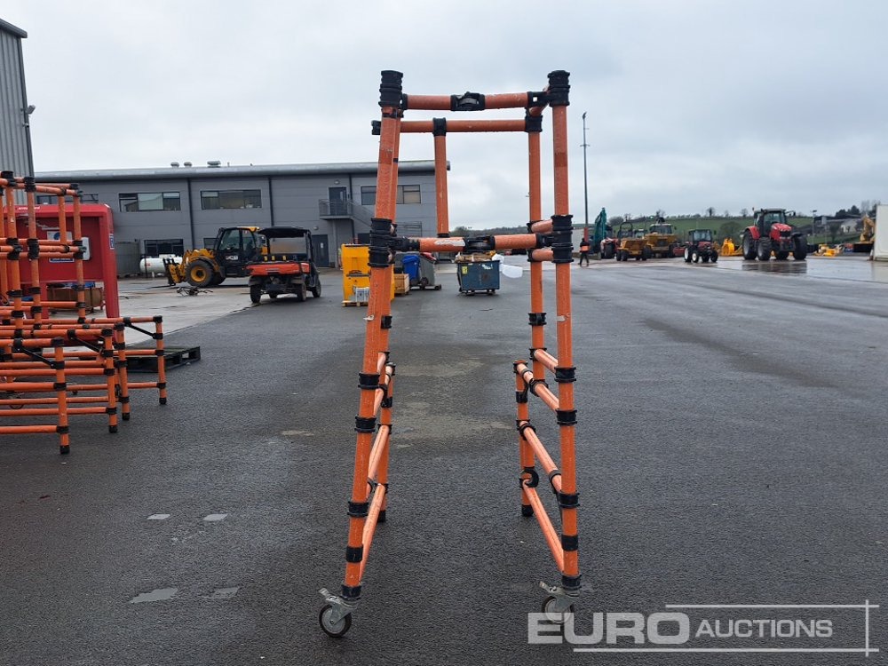 Fibreglass Podium Scaffolding Tower - Attrezzatura da costruzione: foto 4 Fibreglass Podium Scaffolding Tower - Attrezzatura da costruzione: foto 4
