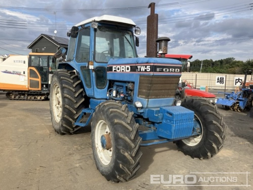 Ford TW-5 - Trattore: foto 2 Ford TW-5 - Trattore: foto 2