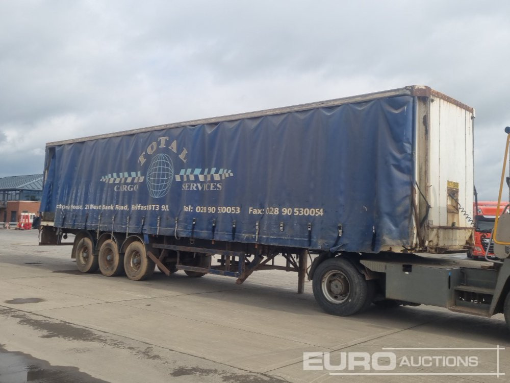 Semirimorchio centinato Fruehauf Tri Axle Curtainsider Trailer: foto 8