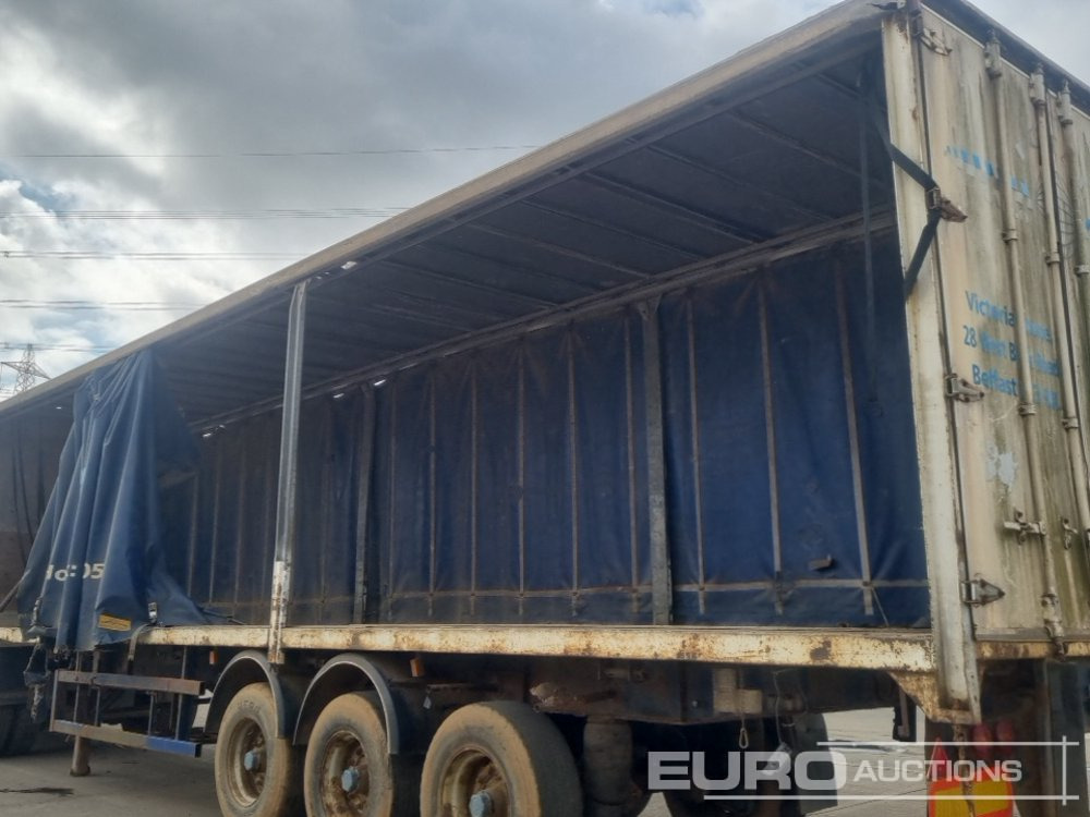 Semirimorchio centinato Fruehauf Tri Axle Curtainsider Trailer: foto 28
