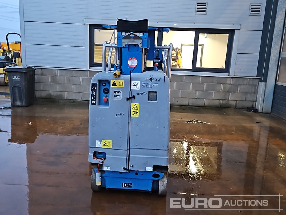 Genie GR-15 - Elevatore verticale: foto 4 Genie GR-15 - Elevatore verticale: foto 4