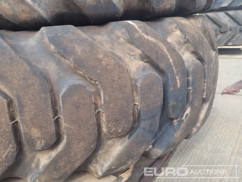 Pneumatico Goodyear 15.5/25 Tyre (4 of): foto 12
