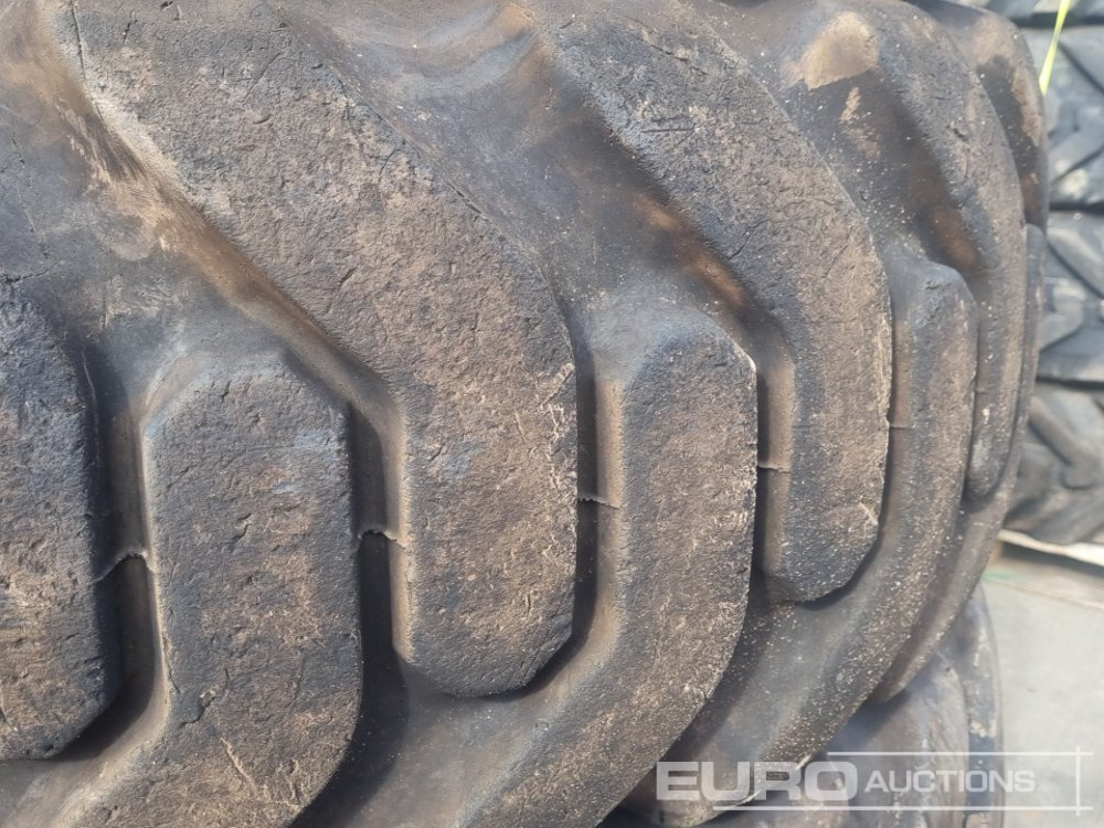 Pneumatico Goodyear 15.5/25 Tyre (4 of): foto 8