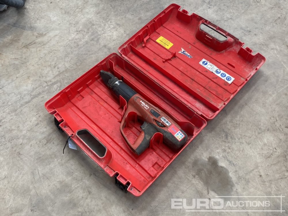 Hilti DX460 Nail Gun (Body & Case Only) - Attrezzatura da costruzione: foto 1 Hilti DX460 Nail Gun (Body & Case Only) - Attrezzatura da costruzione: foto 1