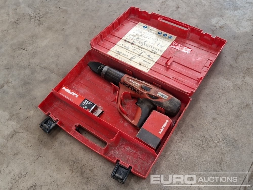 Hilti DX460 - Attrezzatura da costruzione: foto 1 Hilti DX460 - Attrezzatura da costruzione: foto 1