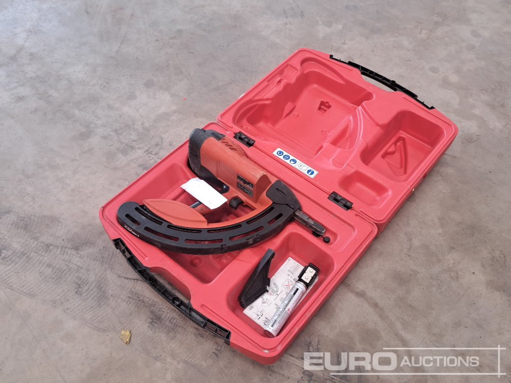 Hilti GX100 - Attrezzatura da costruzione: foto 1 Hilti GX100 - Attrezzatura da costruzione: foto 1