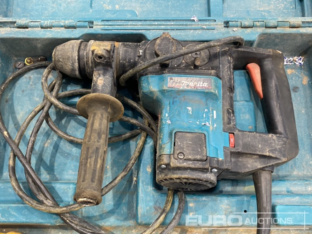 Hilti HR3000C 110 Volt Breaker - Attrezzatura da costruzione: foto 4 Hilti HR3000C 110 Volt Breaker - Attrezzatura da costruzione: foto 4